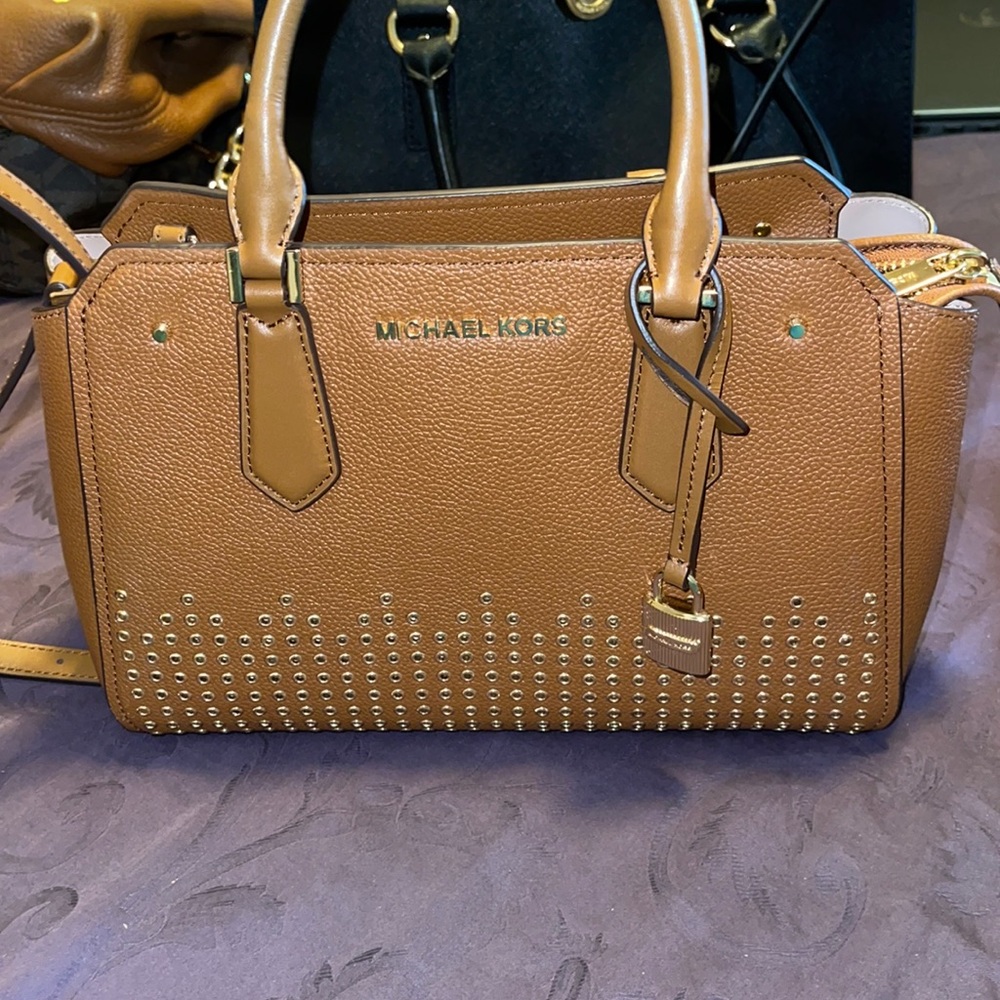 Beautiful Michael Kors purse 👜